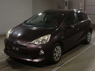 TOYOTA AQUA 2014
