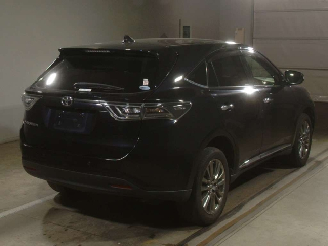 TOYOTA HARRIER 2014