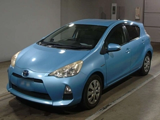 TOYOTA AQUA 2012