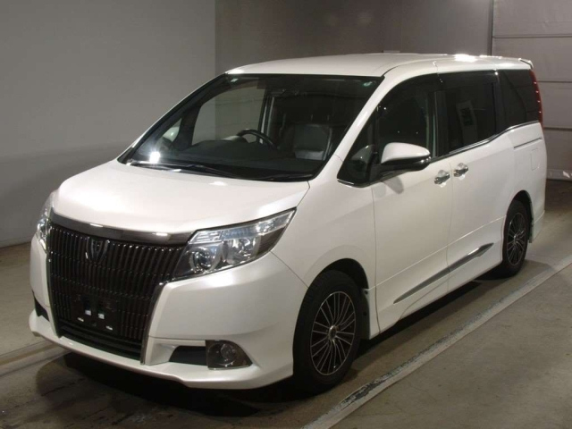 TOYOTA ESQUIRE 2017