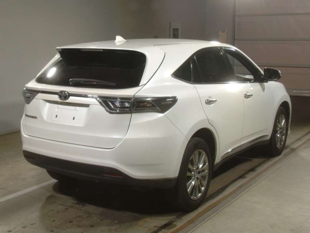 TOYOTA HARRIER 2015
