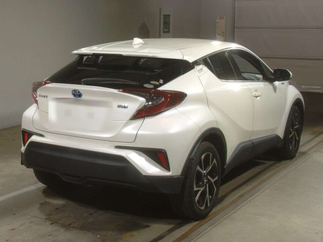 TOYOTA C-HR 2018