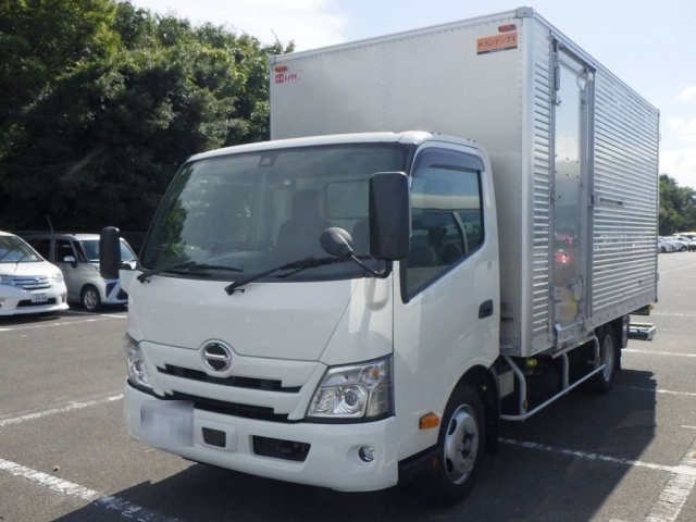HINO DUTRO 2023