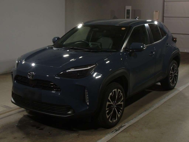 TOYOTA YARIS CROSS 2025
