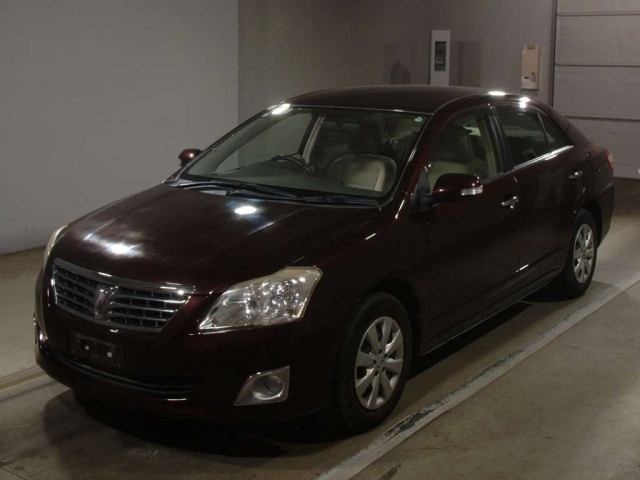 TOYOTA PREMIO 2011