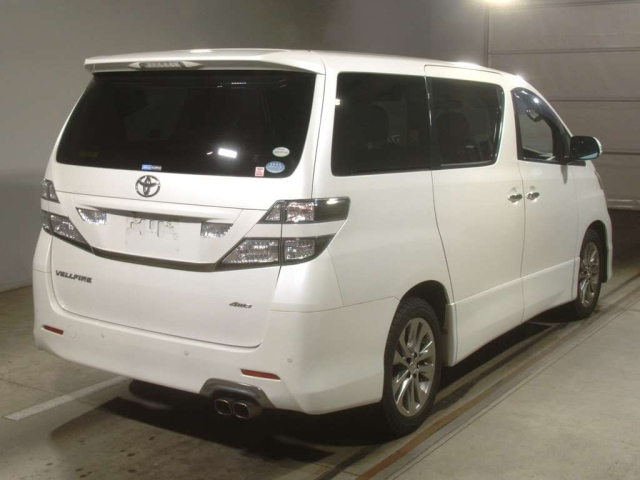 TOYOTA VELLFIRE 2010