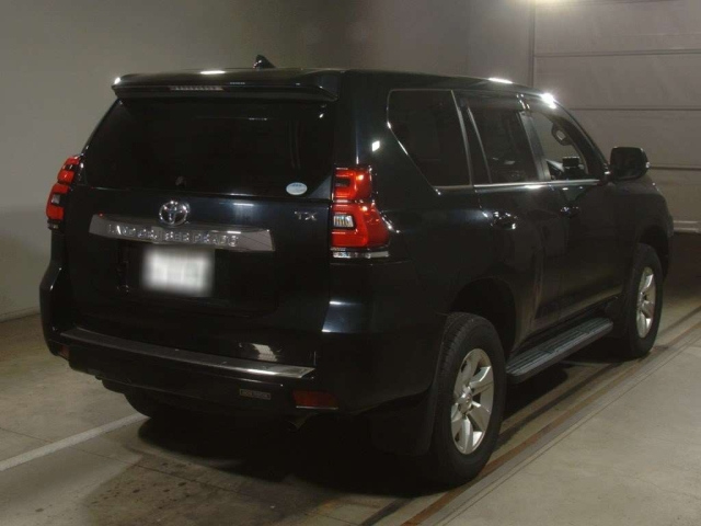 TOYOTA LAND CRUISER PRADO 2017