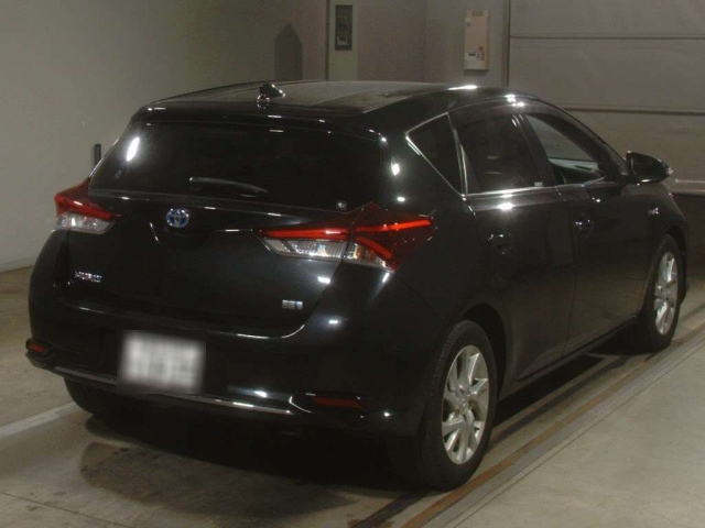TOYOTA AURIS 2017