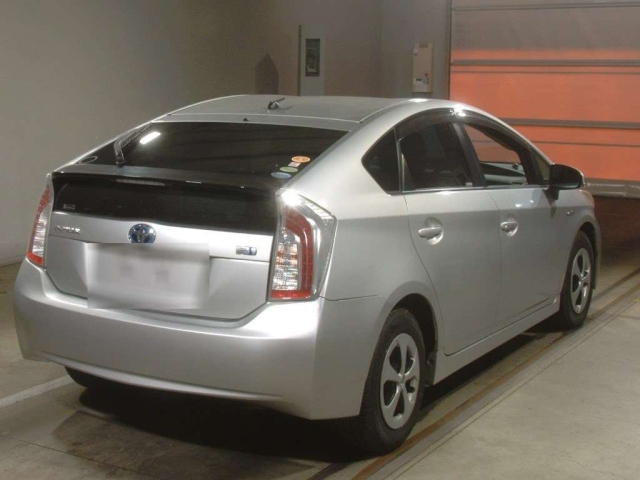 TOYOTA PRIUS 2013
