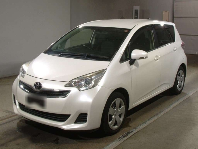 TOYOTA RACTIS 2016