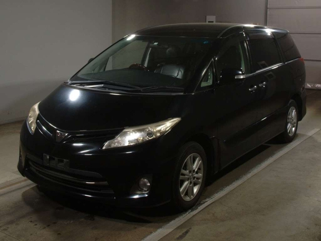 TOYOTA ESTIMA 2010