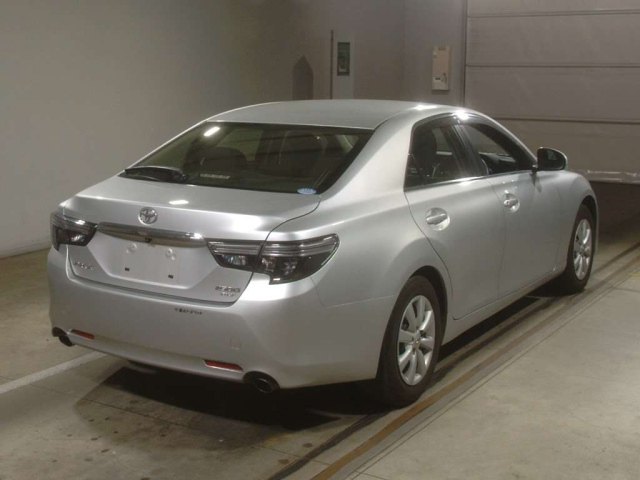 TOYOTA MARK X 2018