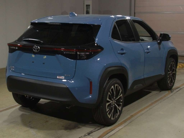 TOYOTA YARIS CROSS 2025