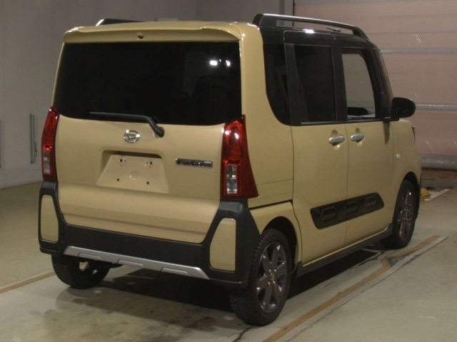 DAIHATSU TANTO 2023