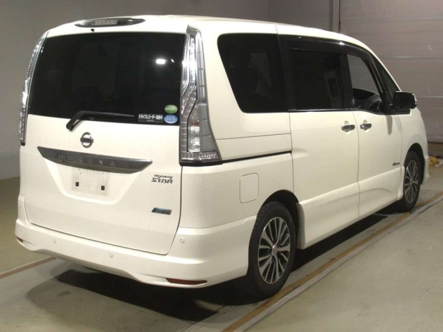 NISSAN SERENA 2014