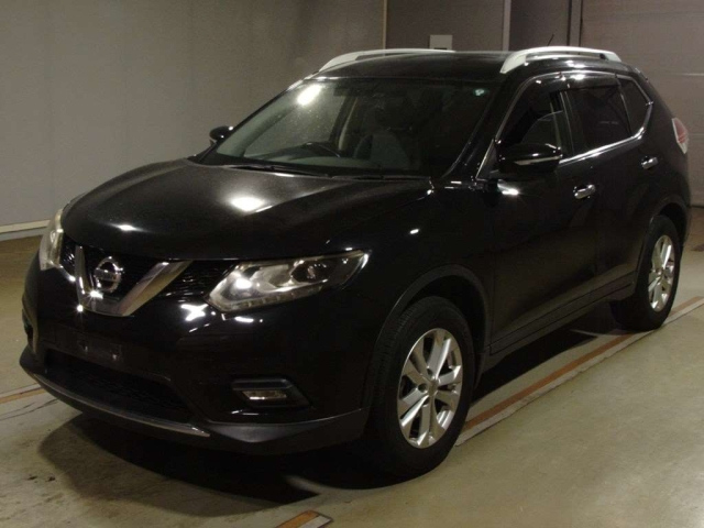 NISSAN X-TRAIL 2015
