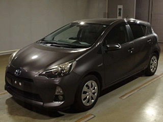 TOYOTA AQUA 2014