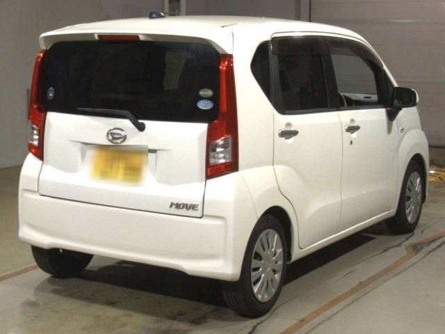 DAIHATSU MOVE 2015