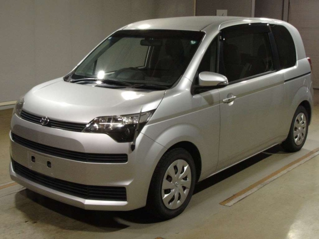 TOYOTA SPADE 2014