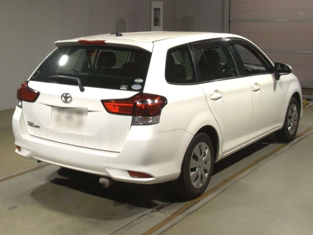 TOYOTA COROLLA FIELDER 2016