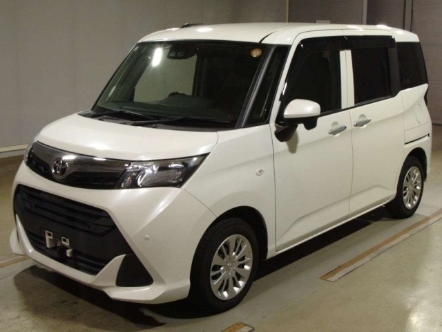 TOYOTA TANK 2019