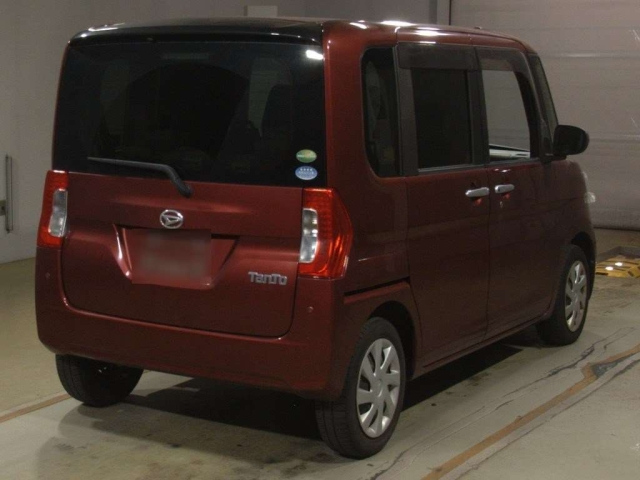 DAIHATSU TANTO 2018