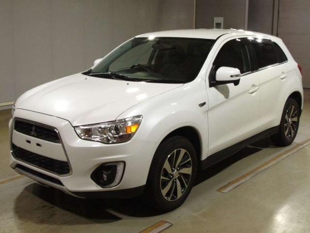 MITSUBISHI RVR 2014