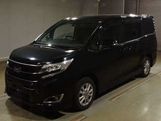 TOYOTA NOAH 2018