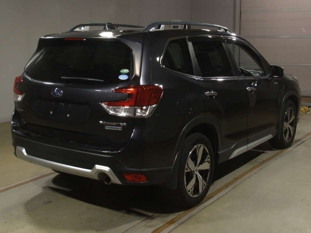 SUBARU FORESTER 2018