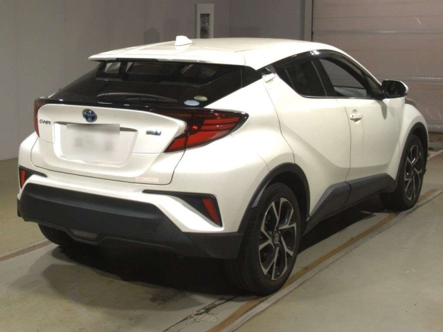 TOYOTA C-HR 2021