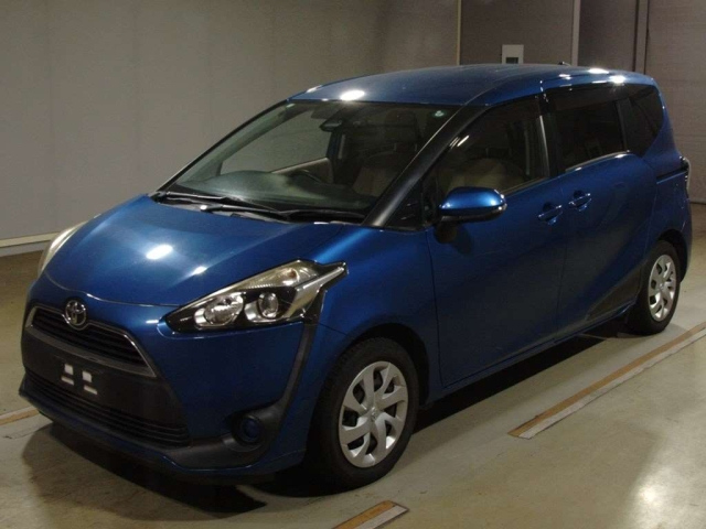 TOYOTA SIENTA 2016