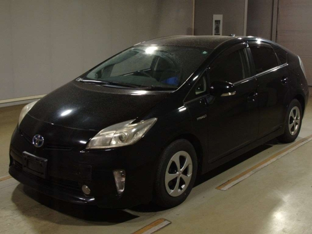TOYOTA PRIUS 2012