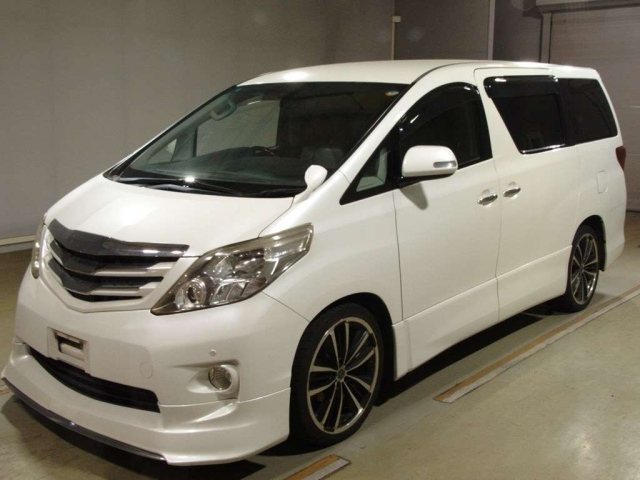 TOYOTA ALPHARD 2009