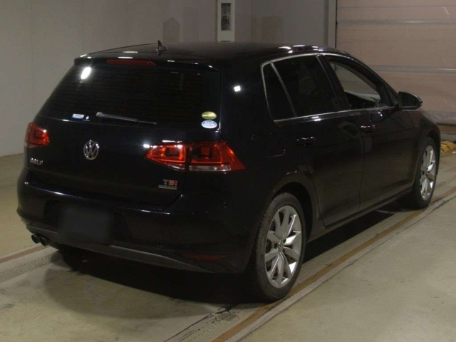 VOLKSWAGEN GOLF 2014