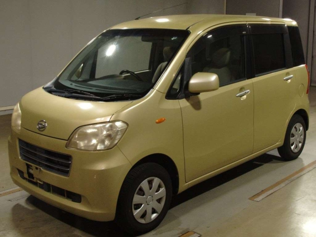DAIHATSU TANTO EXE 2010