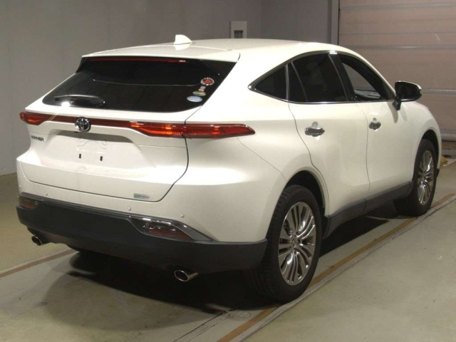 TOYOTA HARRIER 2020