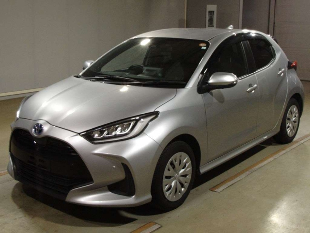 TOYOTA YARIS 2023