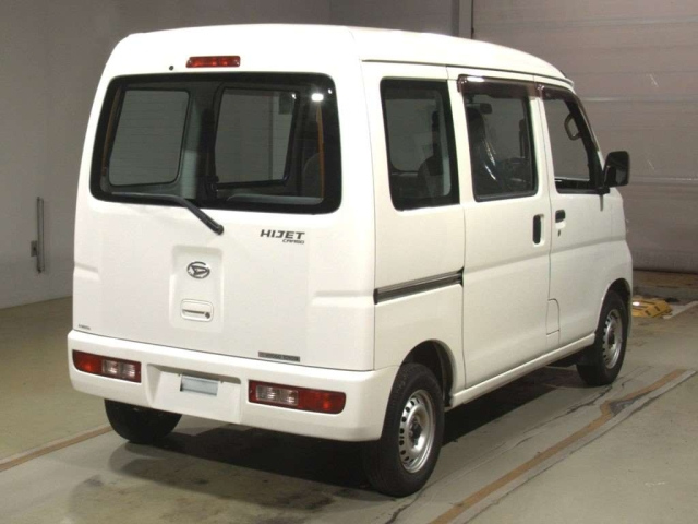 DAIHATSU HIJET VAN 2017