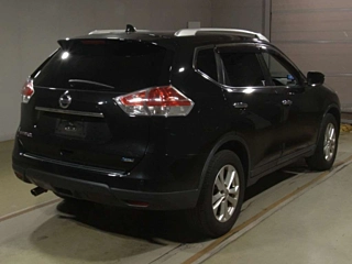 NISSAN X-TRAIL 2016