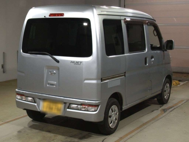 DAIHATSU HIJET VAN 2018