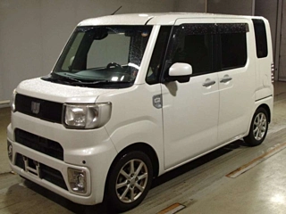 DAIHATSU WAKE 2017