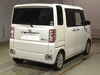 DAIHATSU WAKE 2017