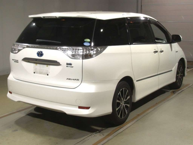 TOYOTA ESTIMA HYBRID 2014