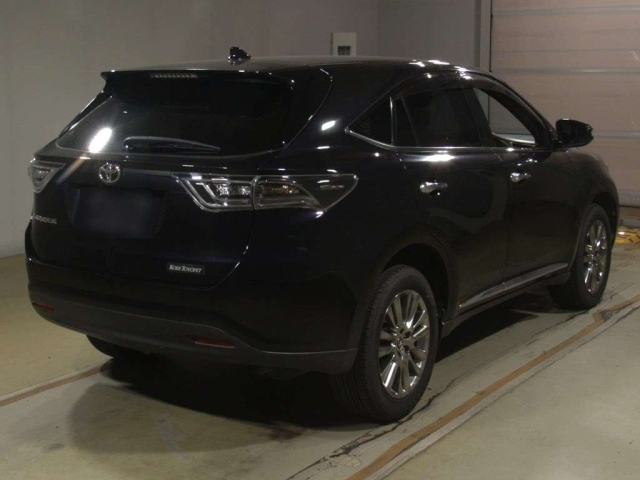 TOYOTA HARRIER 2015