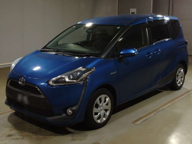 TOYOTA SIENTA 2017