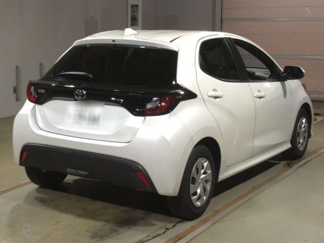 TOYOTA YARIS 2024