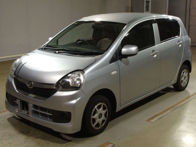 DAIHATSU MIRA E S 2016