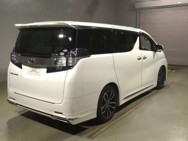 TOYOTA VELLFIRE 2017