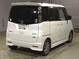 NISSAN ROOX 2013