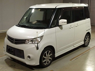 NISSAN ROOX 2010